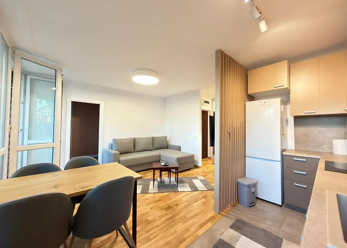 Bulevarapartment - *